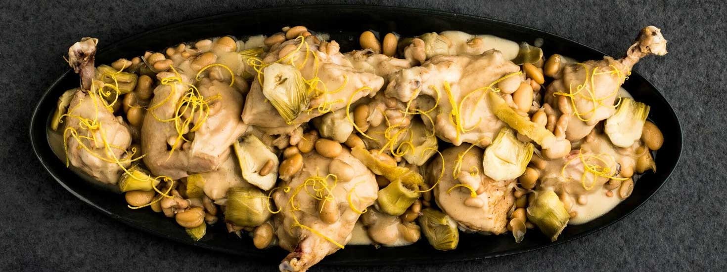 CHICKEN IN A GARLIC WHITE SAUCE WITH ARTICHOKES