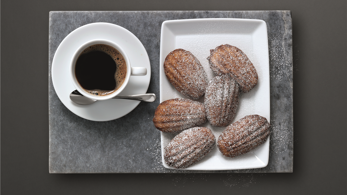 Warming cups and glasses at 40C