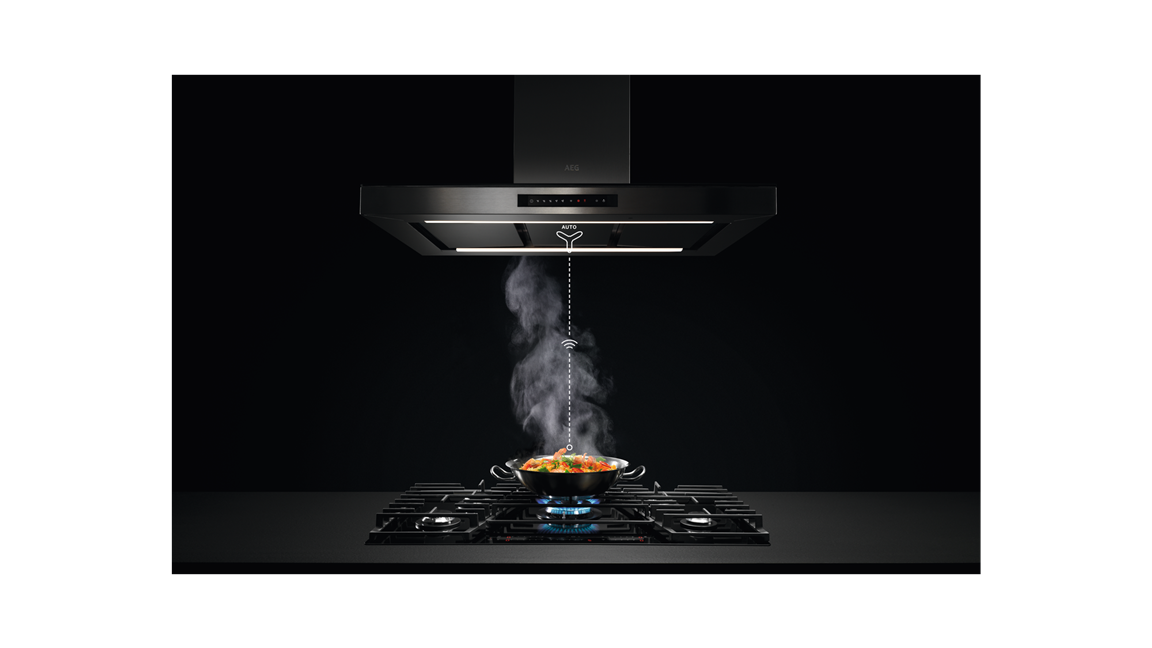 A FRESHER KITCHEN. HANDS-FREE.