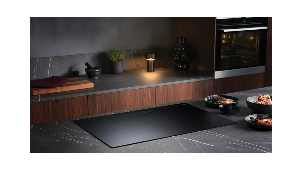 MATTE BLACK SOPHISTICATION