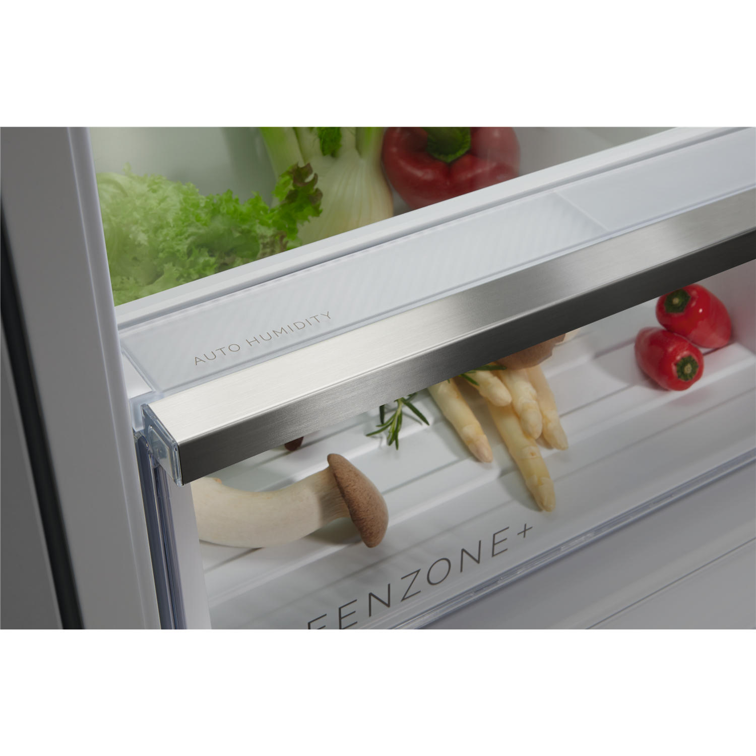7000 Series GreenzonePlus built-in bottom freezer fridge - OSC7P19ACF